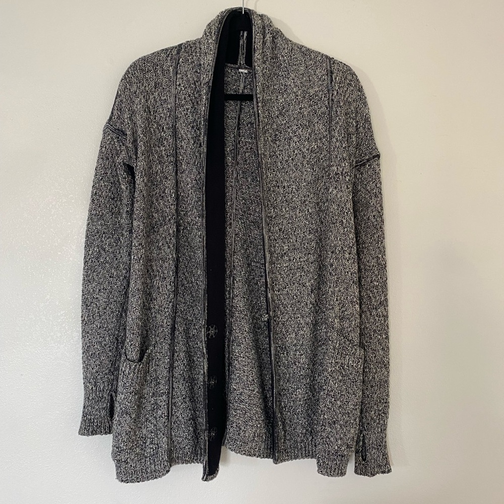lululemon long button sweater - size 4